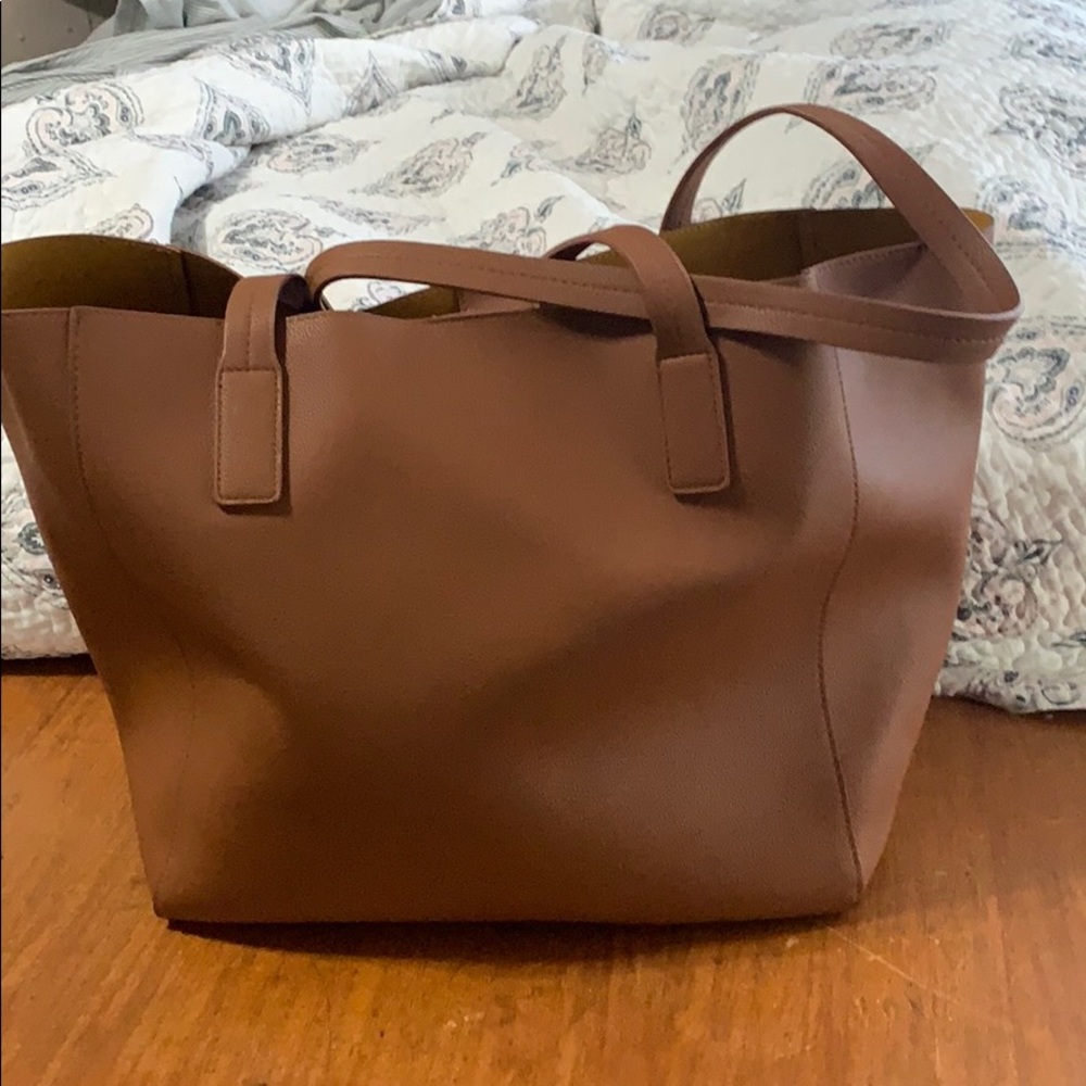 Large shoulder bag Tommy Bahama NWOT